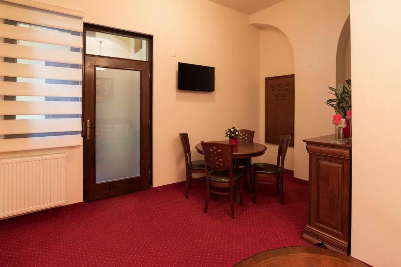 Apartament Baroc Timisoara Exterior foto